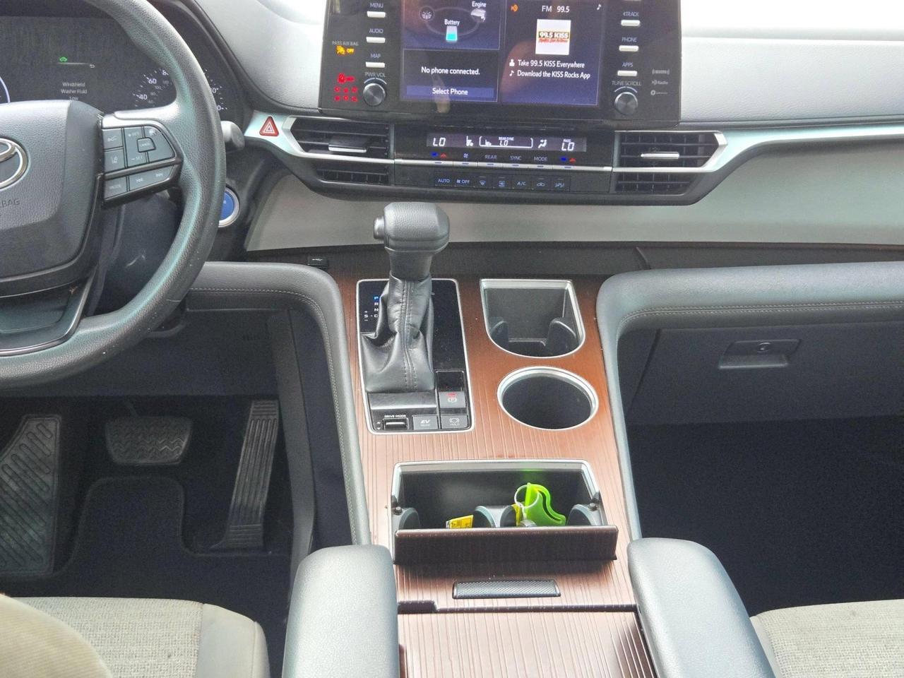 2022 Toyota Sienna LE Castroville TX