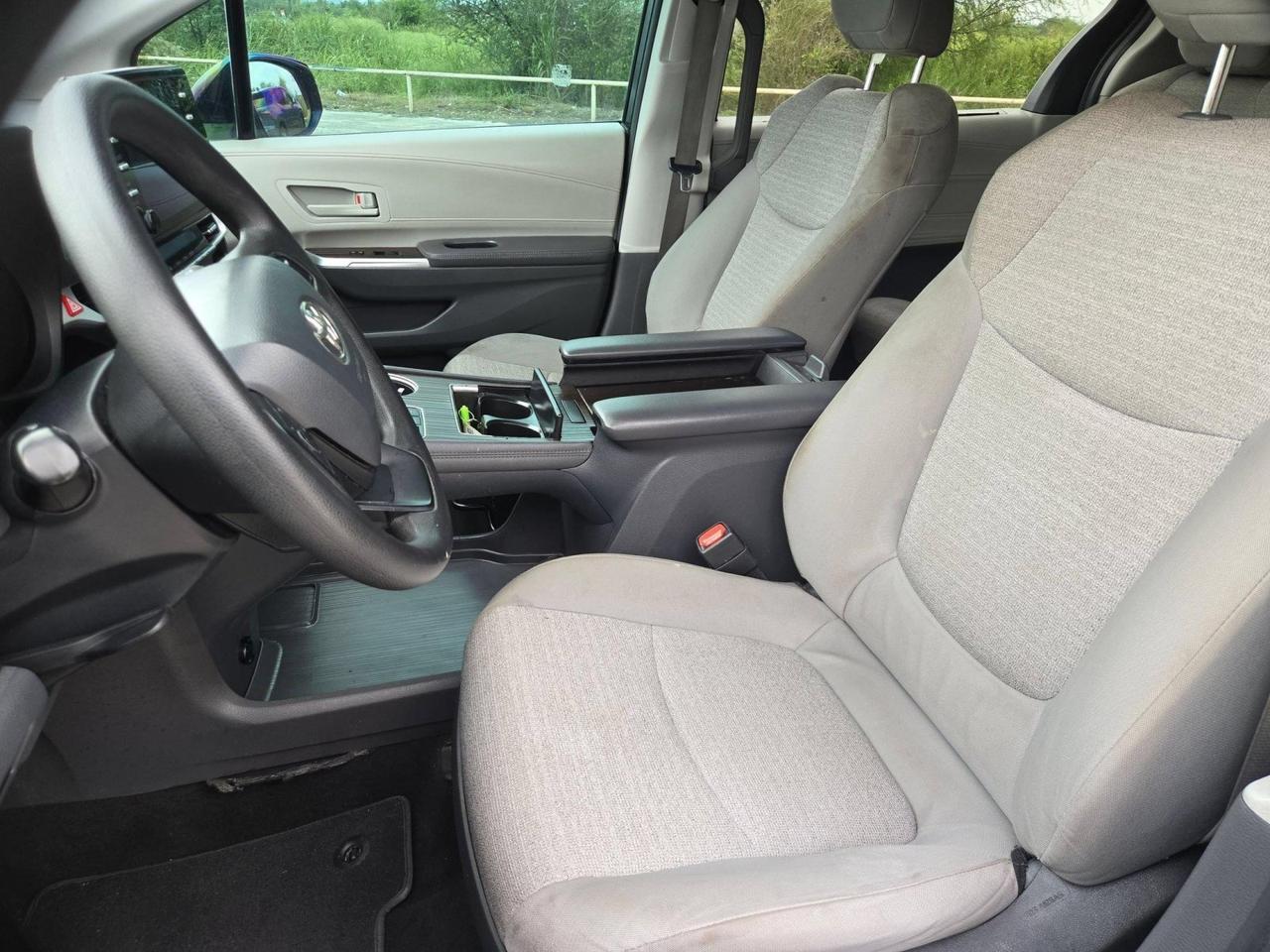 2022 Toyota Sienna LE Castroville TX