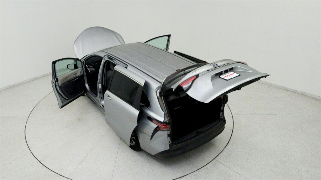 2022 Toyota Sienna LE Laurel MD