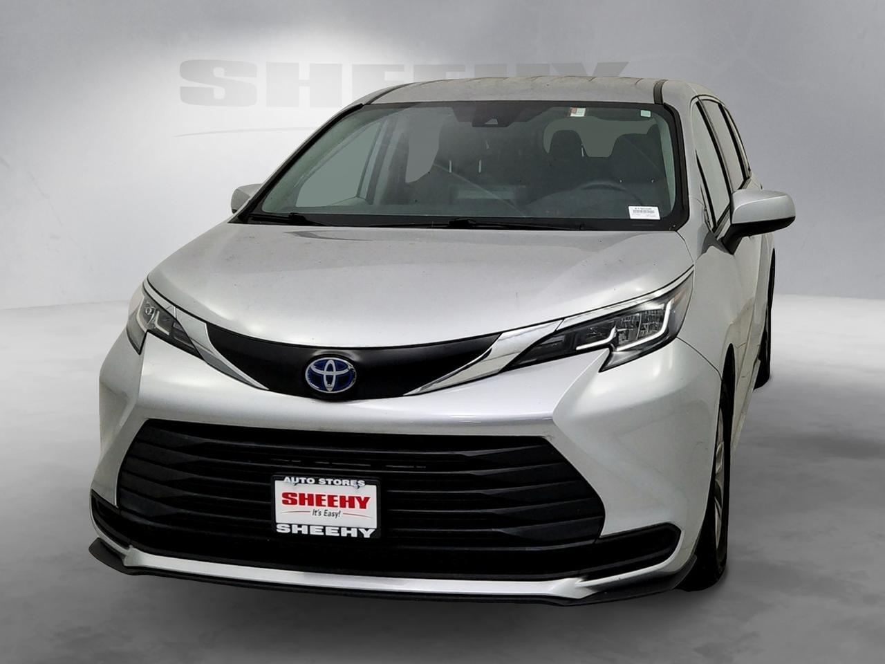 2022 Toyota Sienna LE Laurel MD