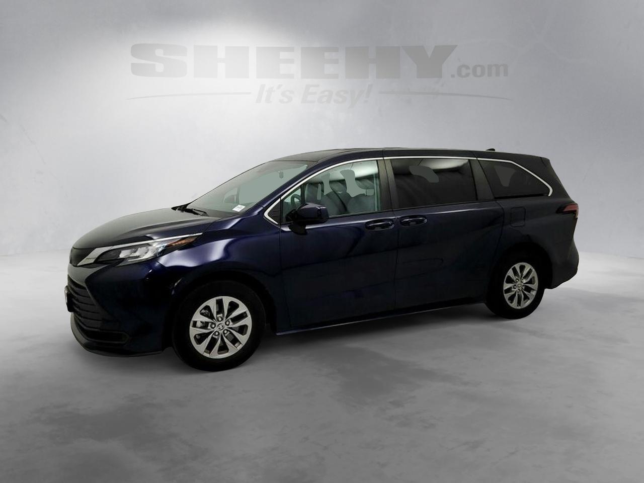 2022 Toyota Sienna LE Laurel MD