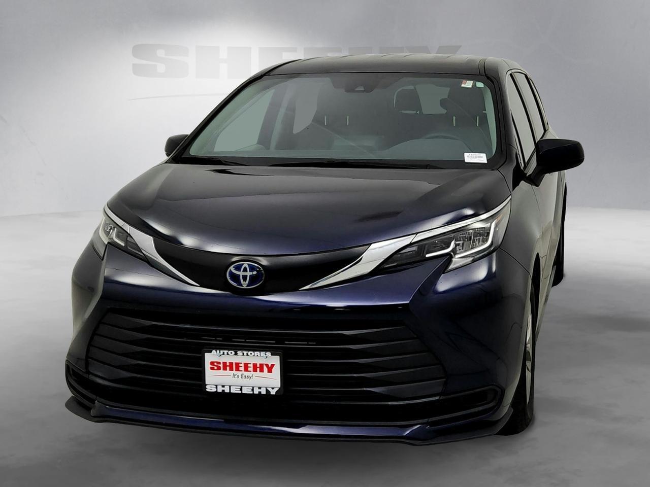 2022 Toyota Sienna LE Laurel MD