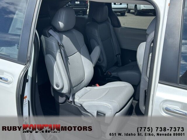 2022 Toyota Sienna Limited Elko NV