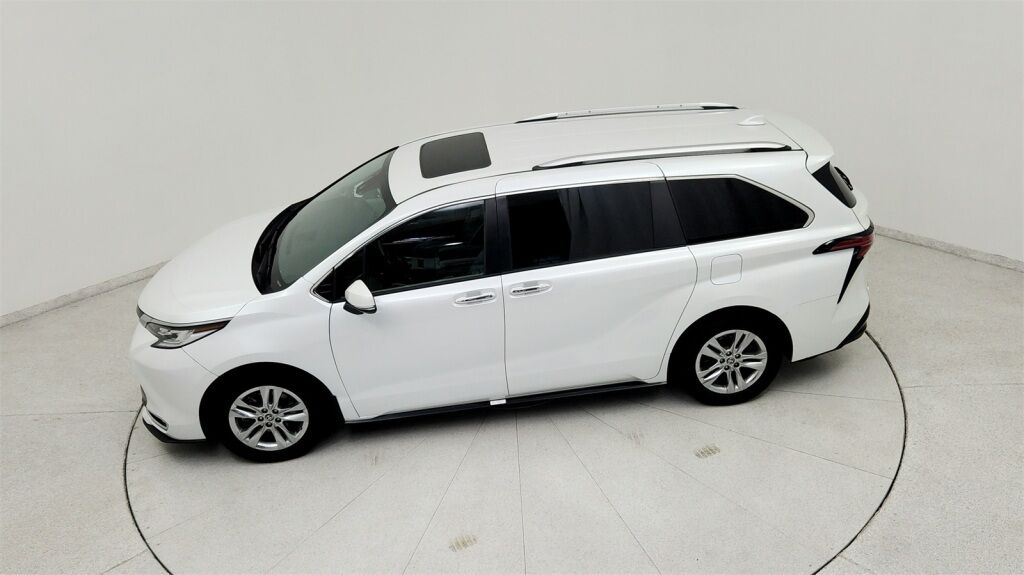 2022 Toyota Sienna Limited Laurel MD