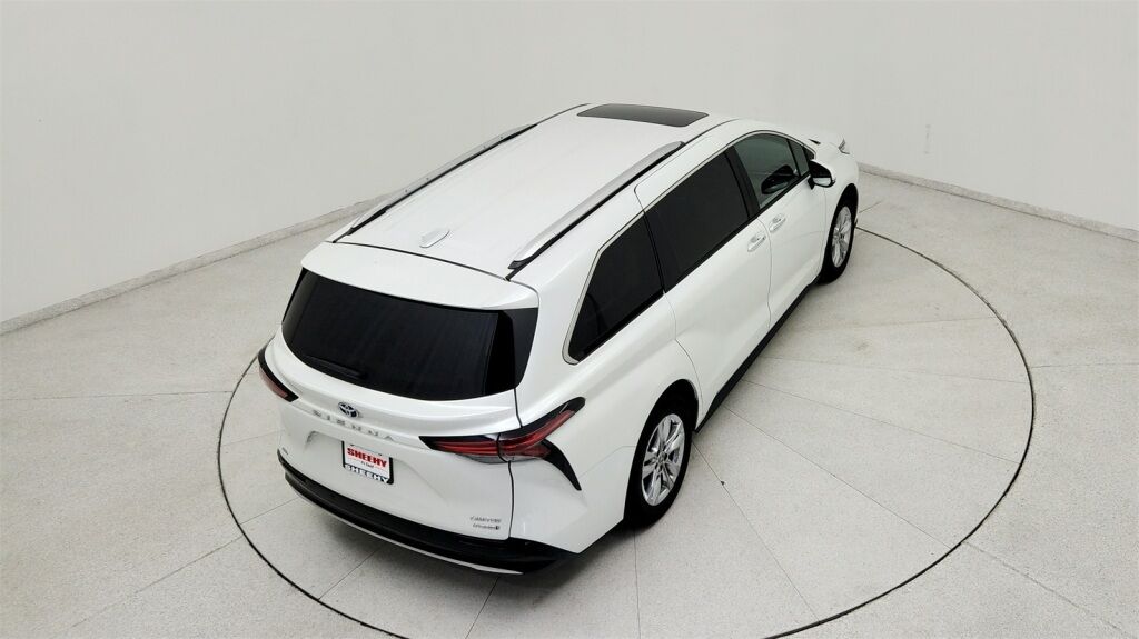 2022 Toyota Sienna Limited Laurel MD