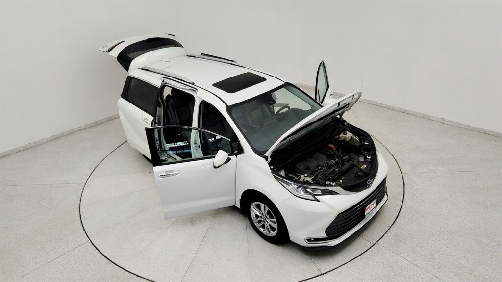 2022 Toyota Sienna Limited Laurel MD