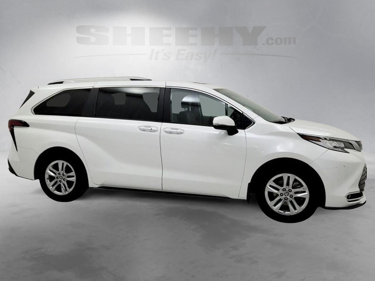 2022 Toyota Sienna Limited Laurel MD