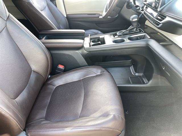2022 Toyota Sienna Platinum 7-Passenger Peoria AZ