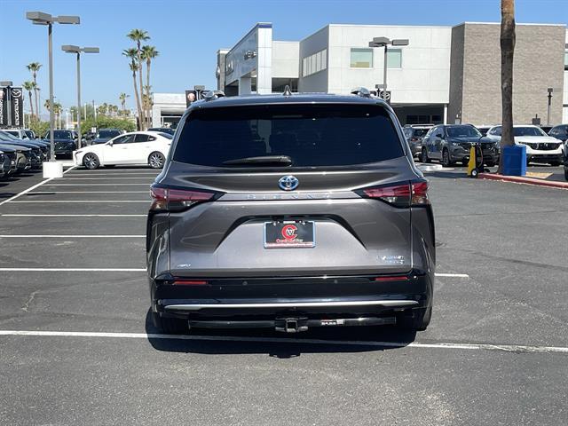 2022 Toyota Sienna Platinum 7-Passenger Peoria AZ