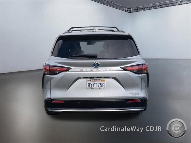 2022 Toyota Sienna Platinum Santa Rosa CA