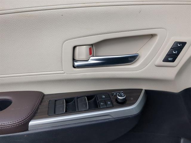 2022 Toyota Sienna Platinum Santa Rosa CA