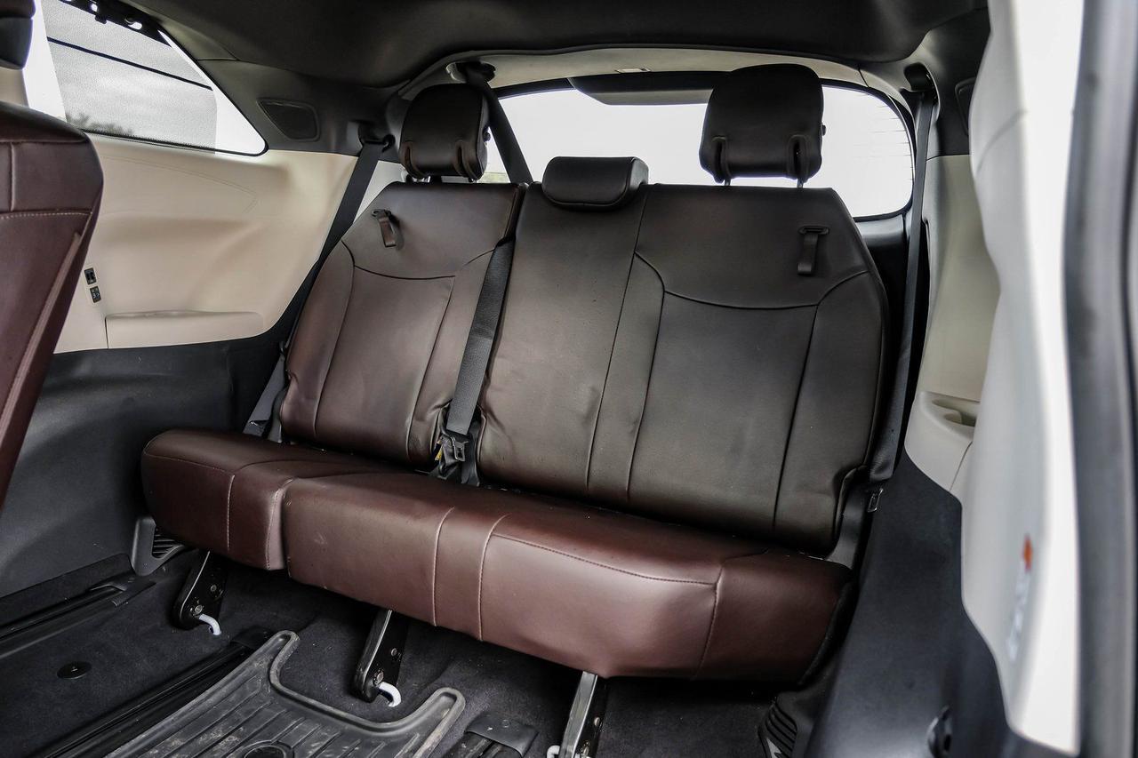 2022 Toyota Sienna Platinum Richardson TX