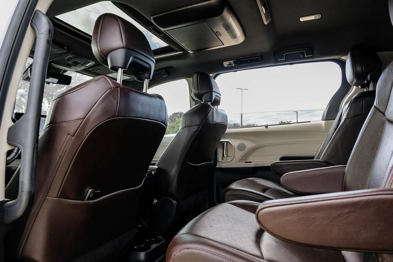 2022 Toyota Sienna Platinum Richardson TX