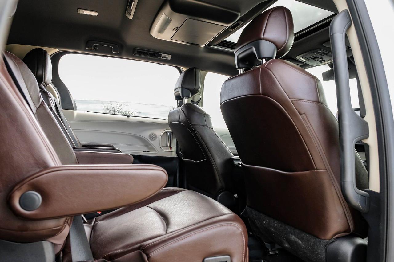 2022 Toyota Sienna Platinum Richardson TX