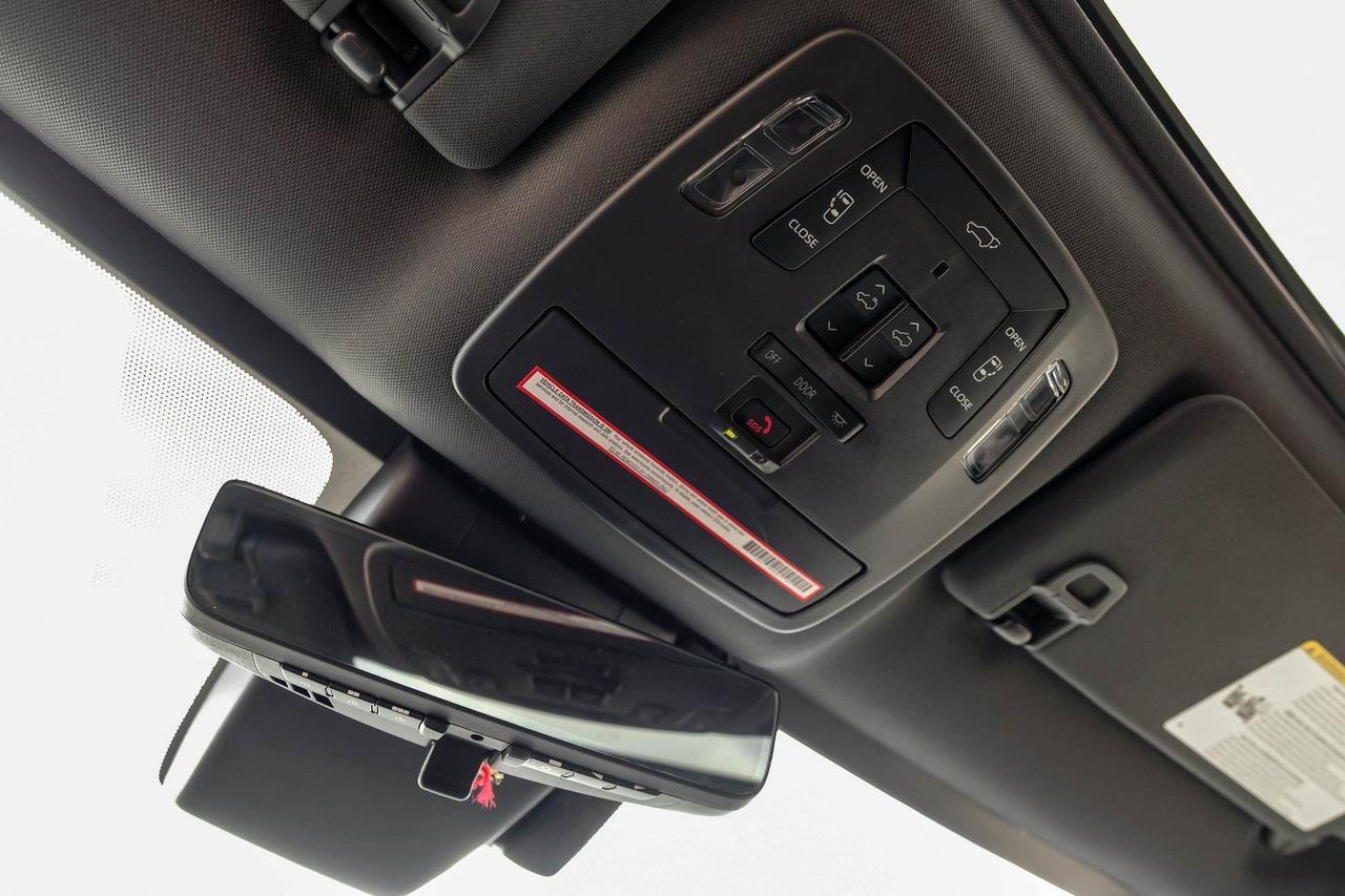 2022 Toyota Sienna Platinum Richardson TX