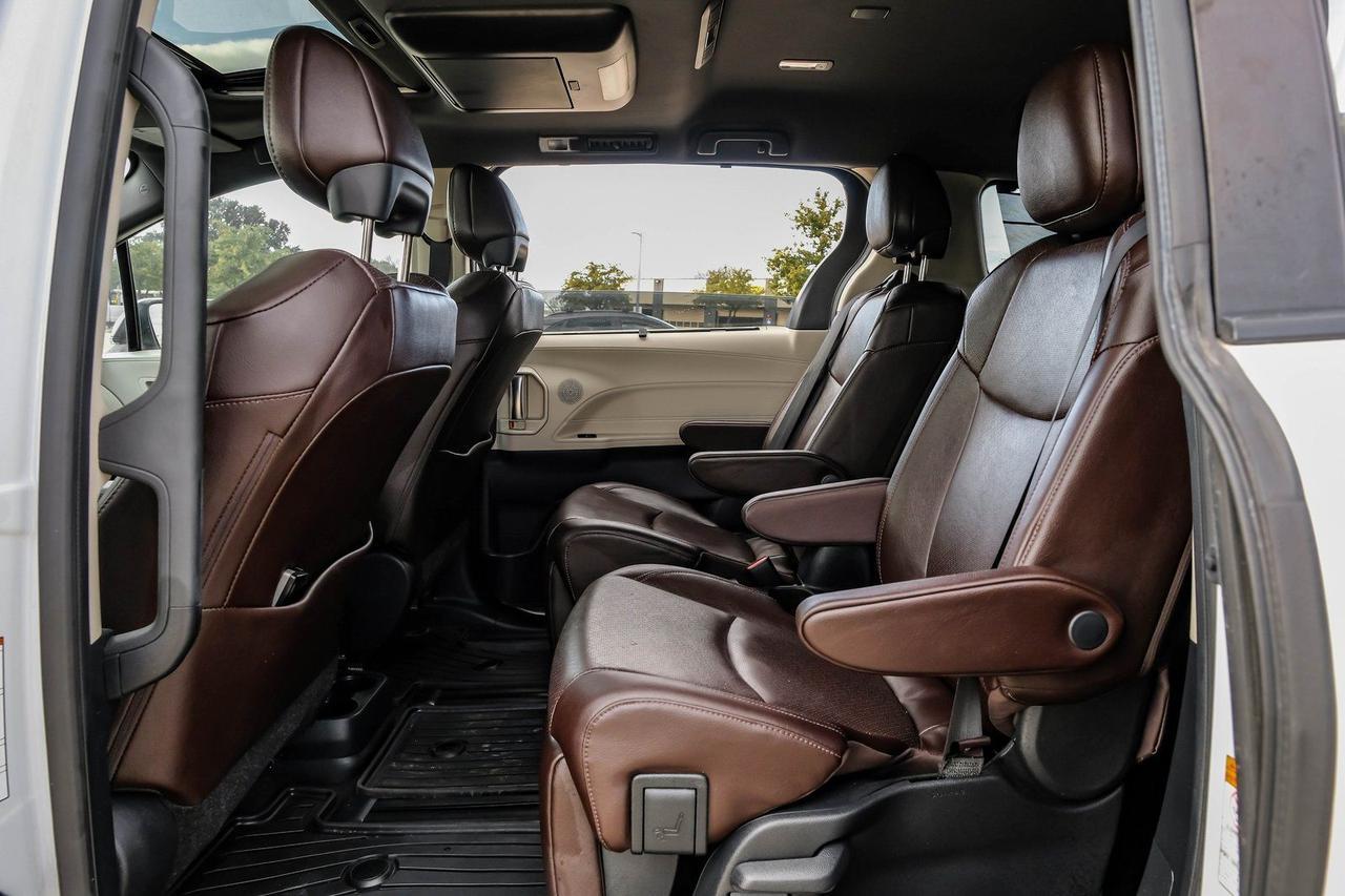 2022 Toyota Sienna Platinum Richardson TX