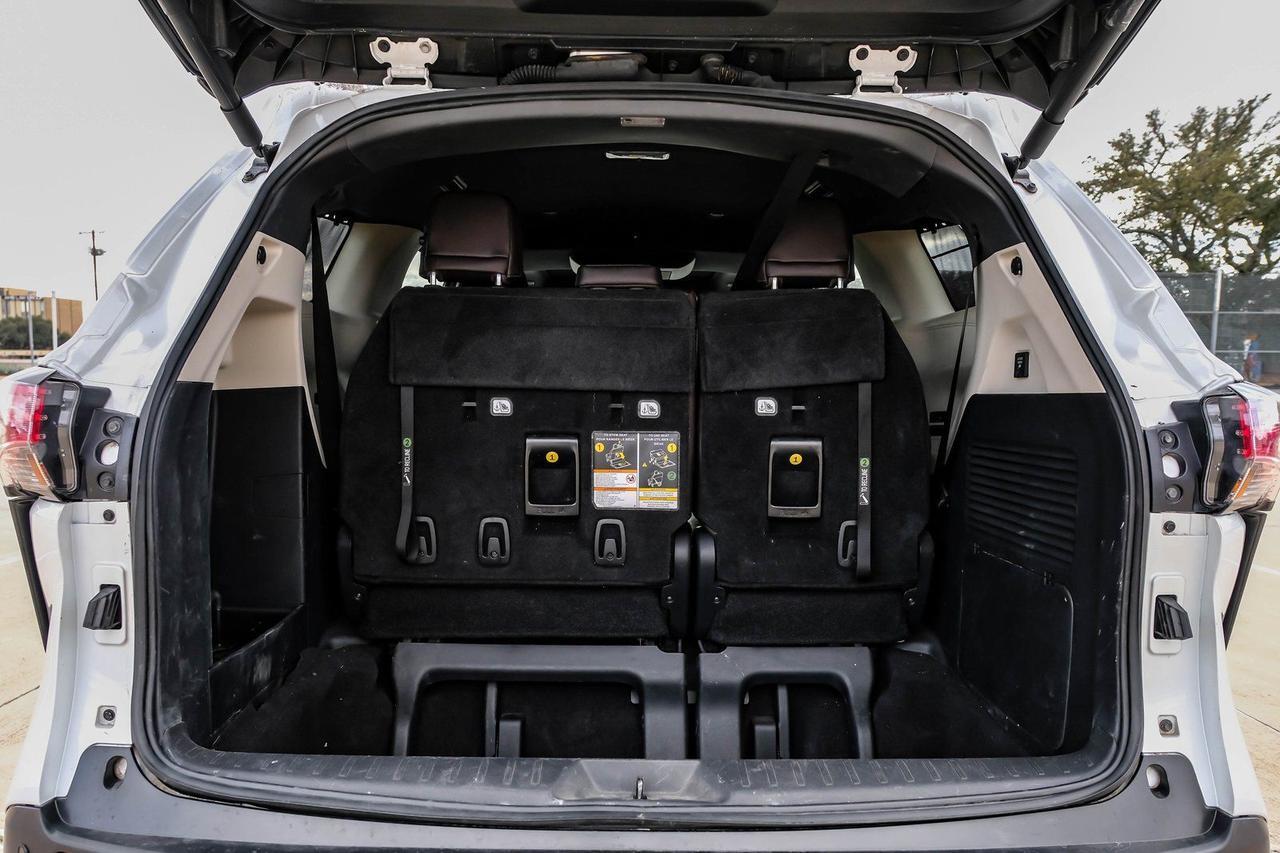 2022 Toyota Sienna Platinum Richardson TX