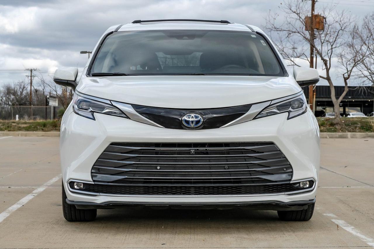 2022 Toyota Sienna Platinum Richardson TX