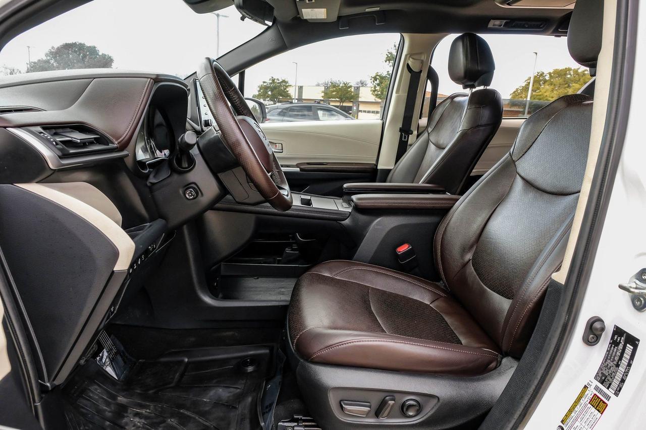 2022 Toyota Sienna Platinum Richardson TX