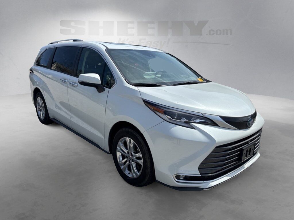 2022 Toyota Sienna Platinum Cockeysville MD