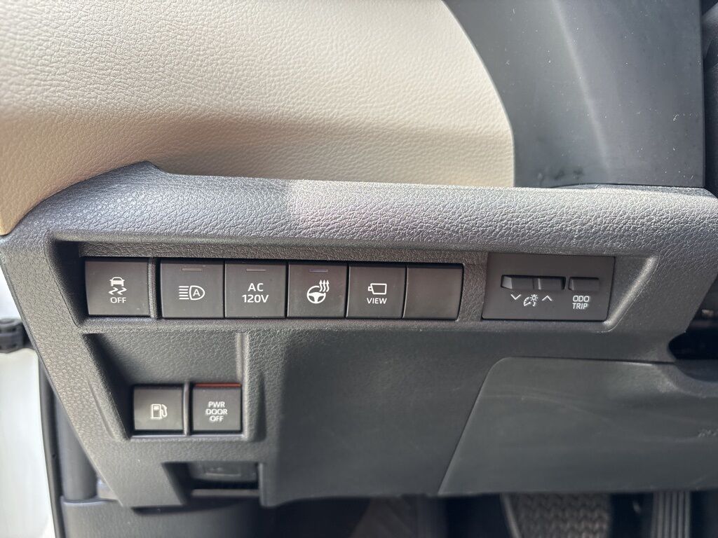 2022 Toyota Sienna Platinum Cockeysville MD