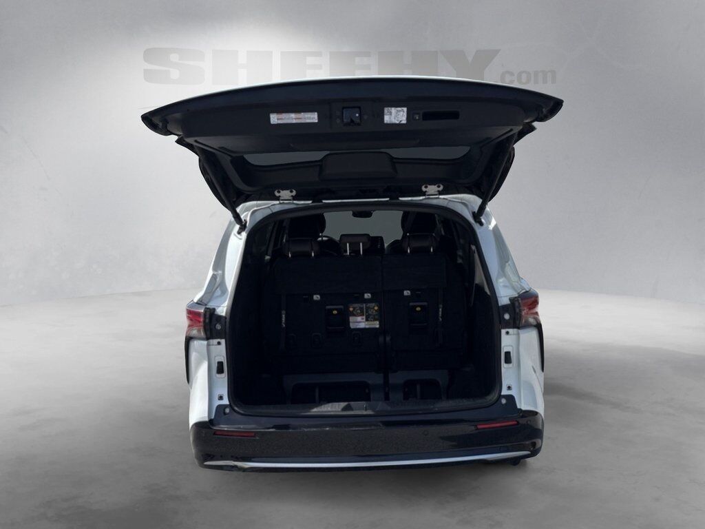 2022 Toyota Sienna Platinum Cockeysville MD