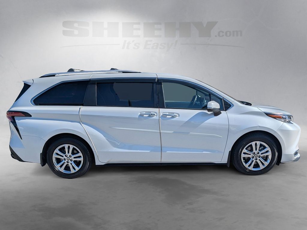 2022 Toyota Sienna Platinum Cockeysville MD