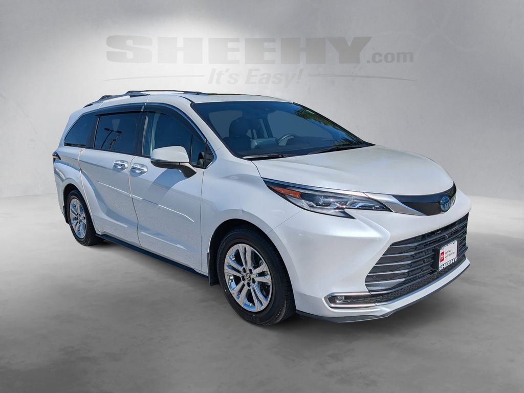 2022 Toyota Sienna Platinum Cockeysville MD