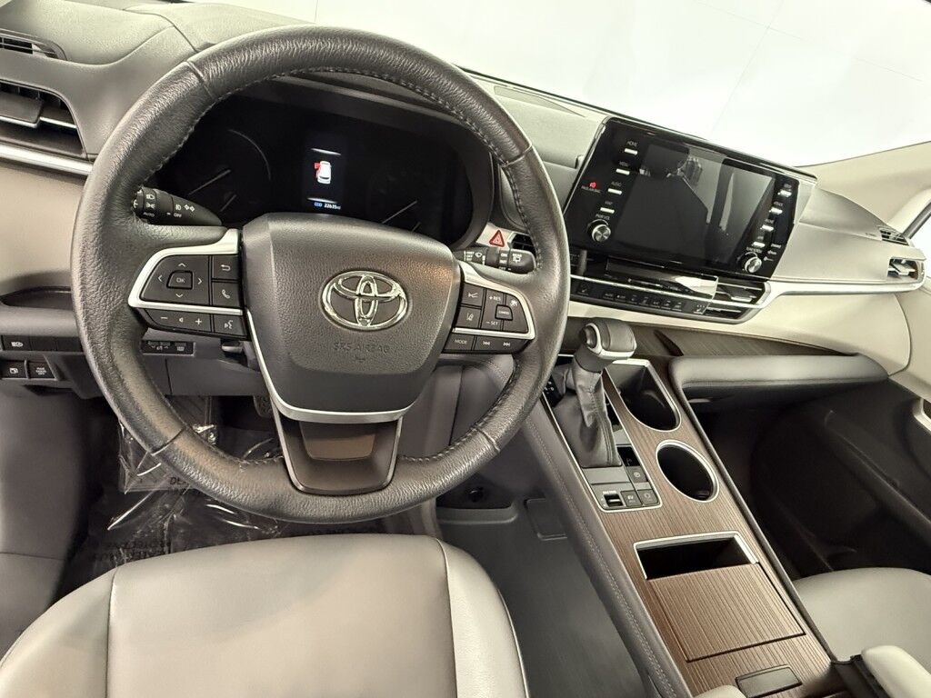 2022 Toyota Sienna XLE AWD Maumee OH