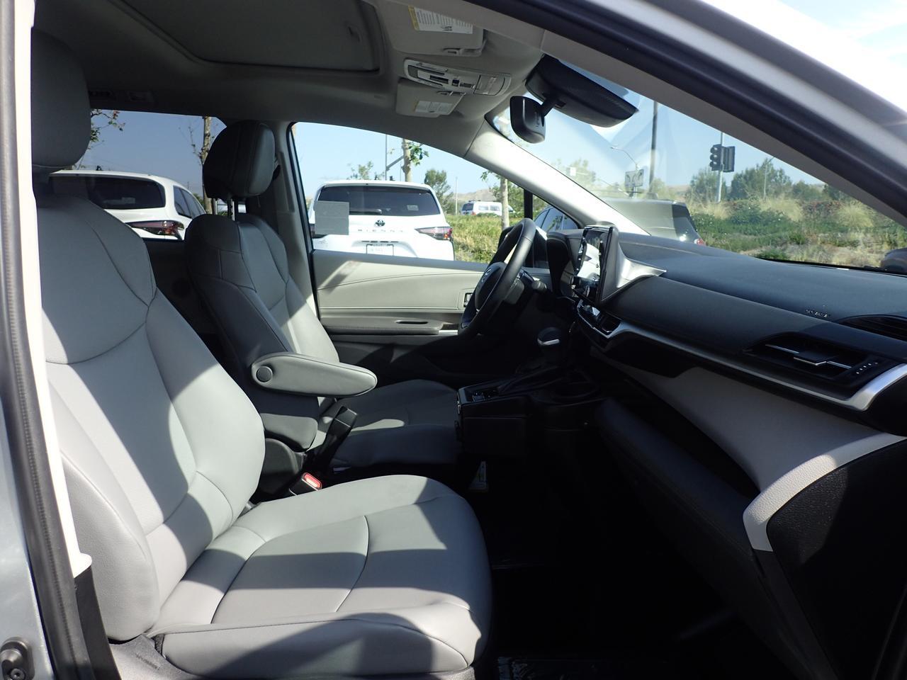 2022 Toyota Sienna XLE Anaheim CA