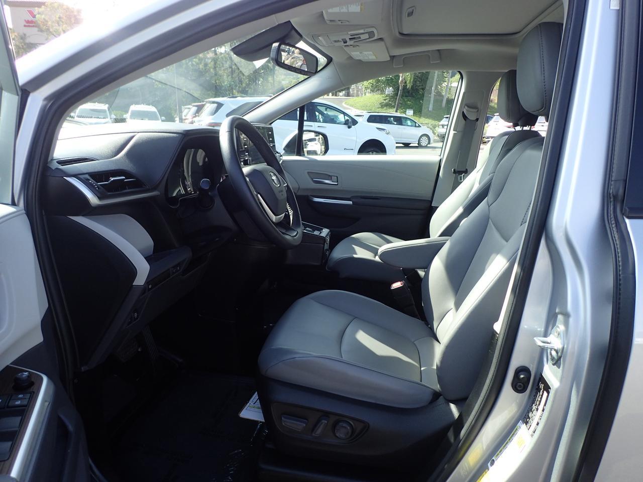 2022 Toyota Sienna XLE Anaheim CA
