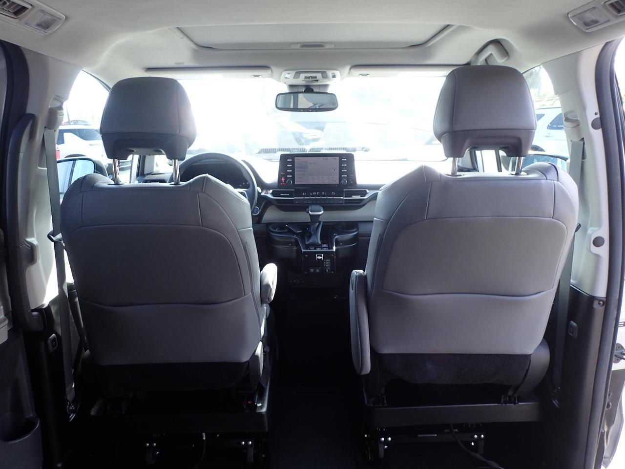 2022 Toyota Sienna XLE Anaheim CA