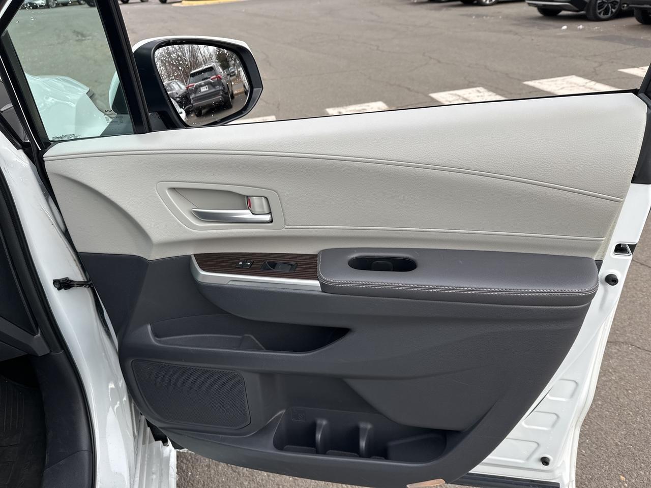 2022 Toyota Sienna XLE HYBRID Chantilly VA