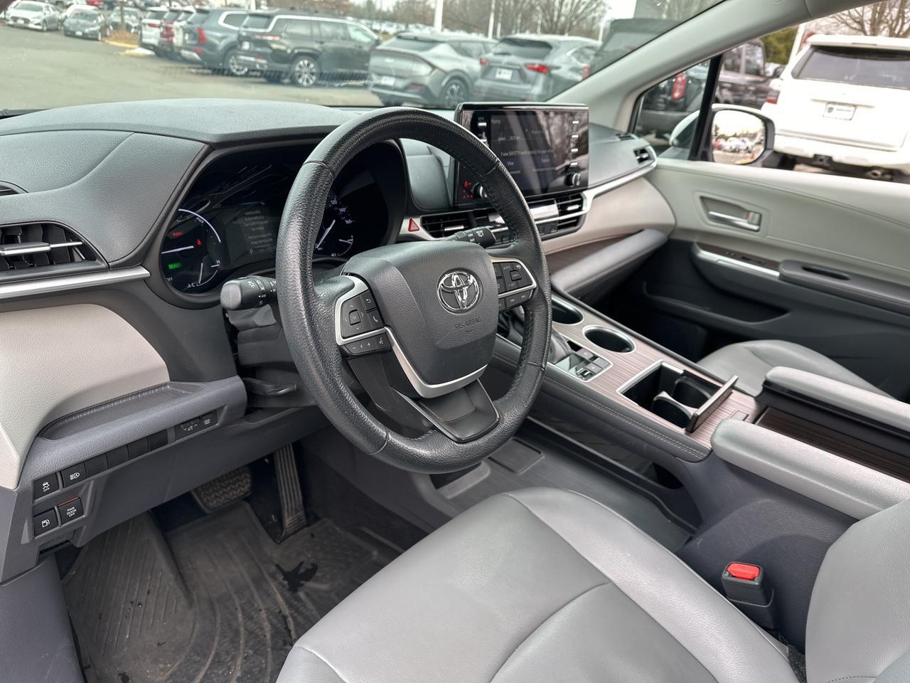 2022 Toyota Sienna XLE HYBRID Chantilly VA