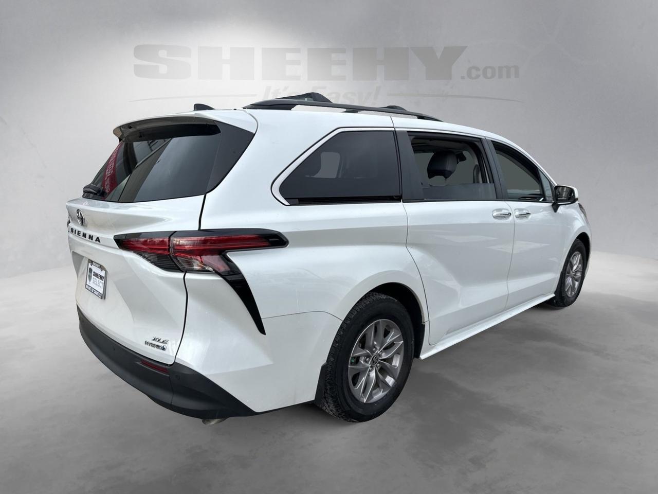 2022 Toyota Sienna XLE HYBRID Chantilly VA