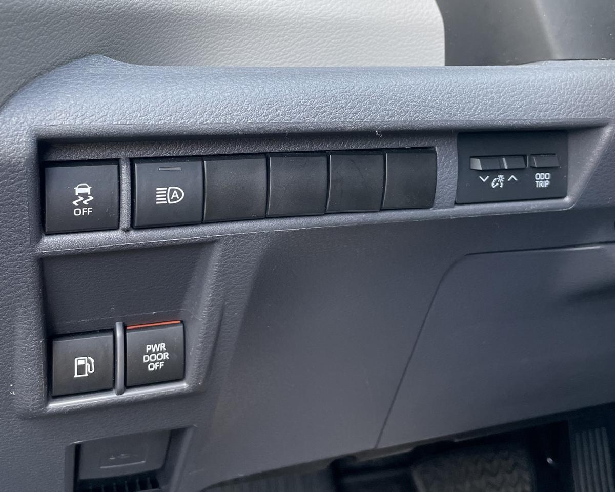 2022 Toyota Sienna XLE Minivan 4D Port Orchard WA
