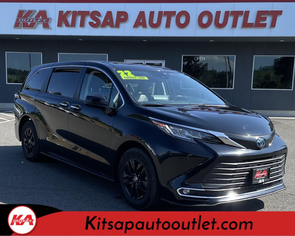 2022 Toyota Sienna XLE Minivan 4D Port Orchard WA
