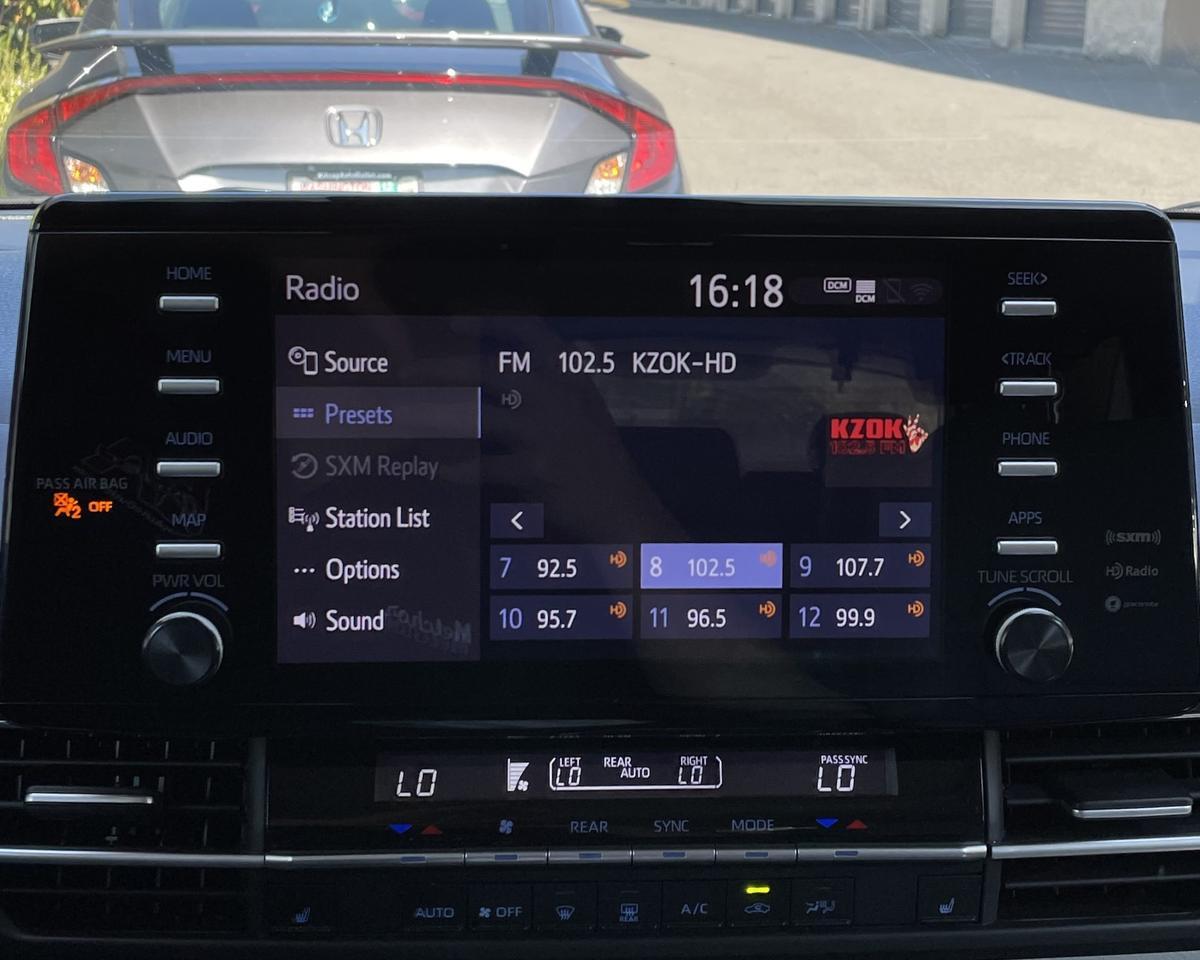 2022 Toyota Sienna XLE Minivan 4D Port Orchard WA
