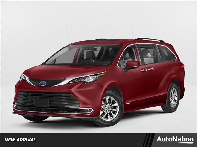 2022 Toyota Sienna XLE