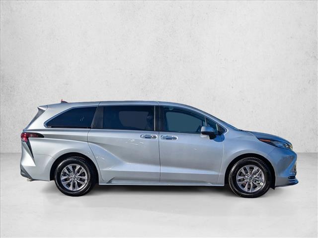 2022 Toyota Sienna XLE Roseville CA