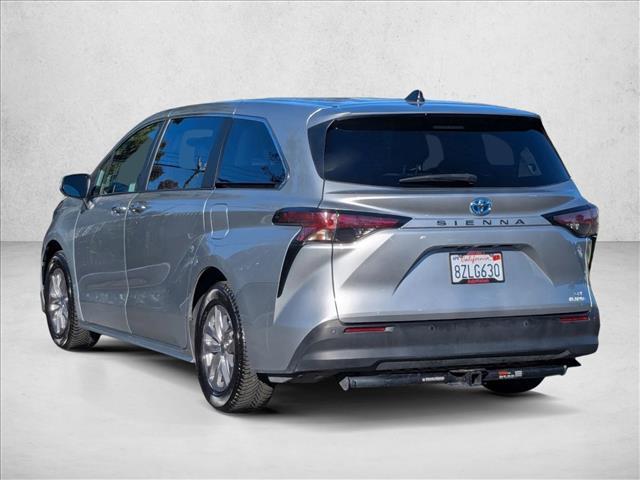 2022 Toyota Sienna XLE Roseville CA