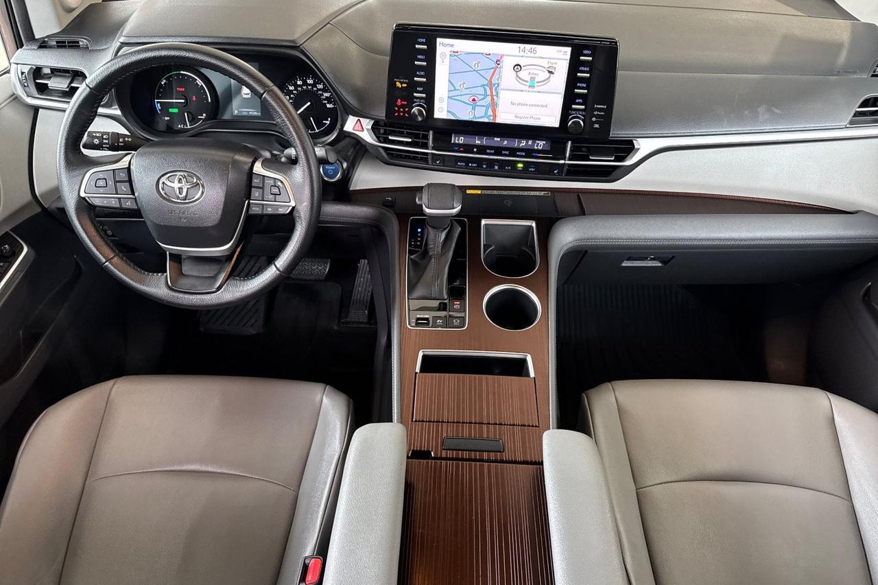 2022 Toyota Sienna XLE Roseville CA