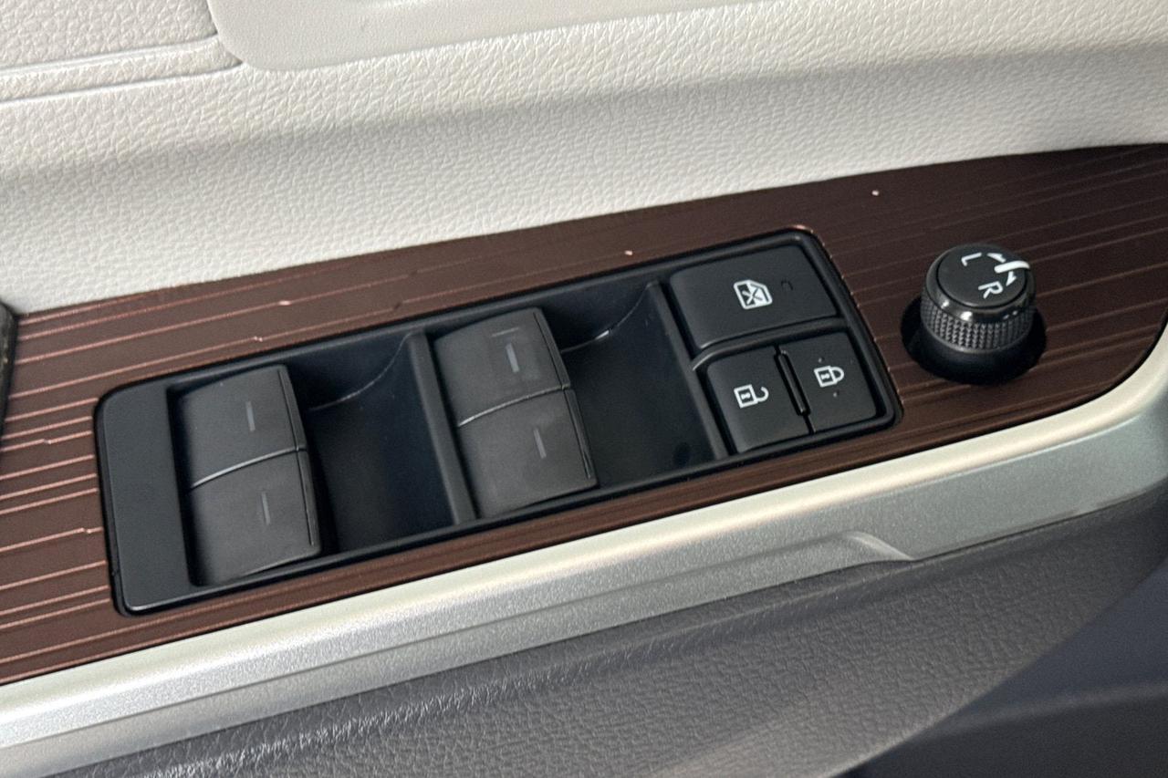 2022 Toyota Sienna XLE Roseville CA