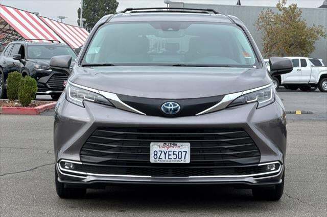 2022 Toyota Sienna XLE Roseville CA