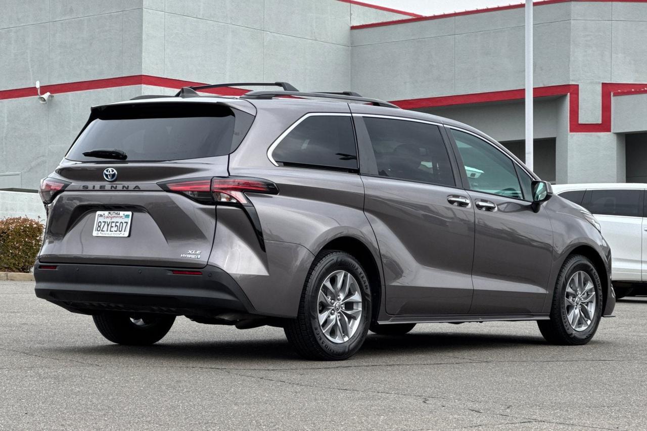 2022 Toyota Sienna XLE Roseville CA