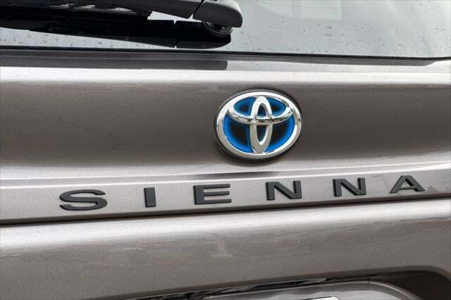 2022 Toyota Sienna XLE Roseville CA
