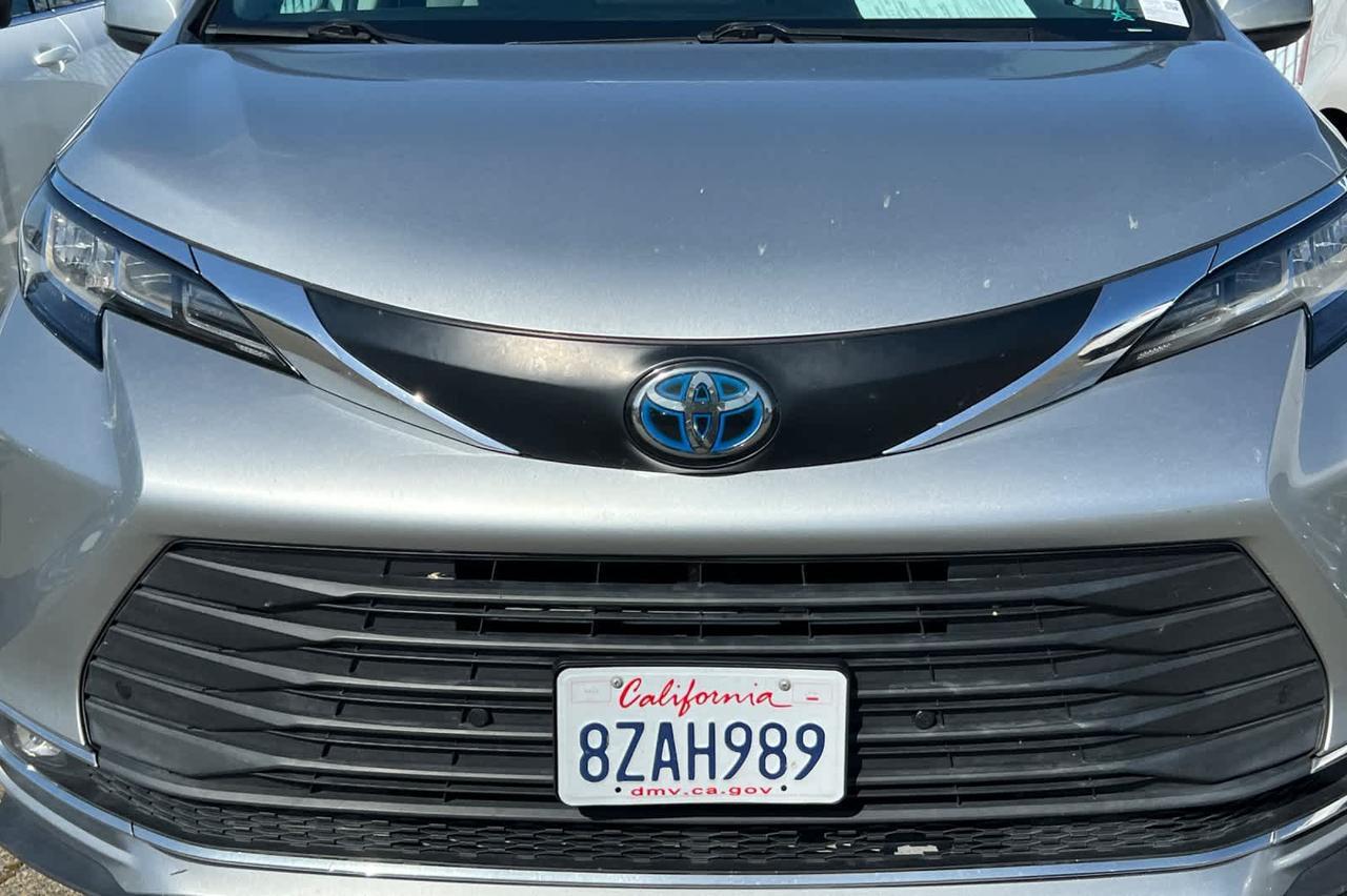 2022 Toyota Sienna XLE Roseville CA