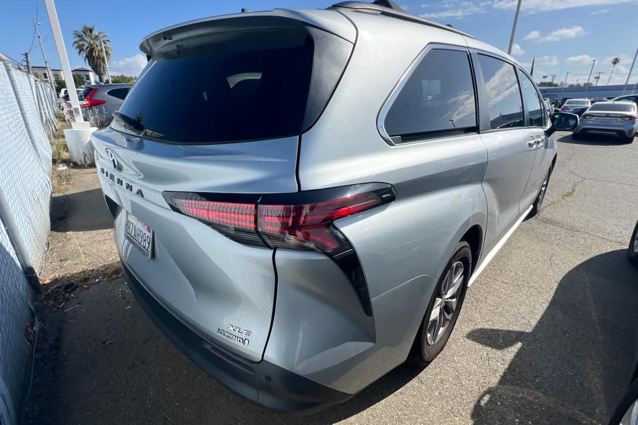 2022 Toyota Sienna XLE Roseville CA