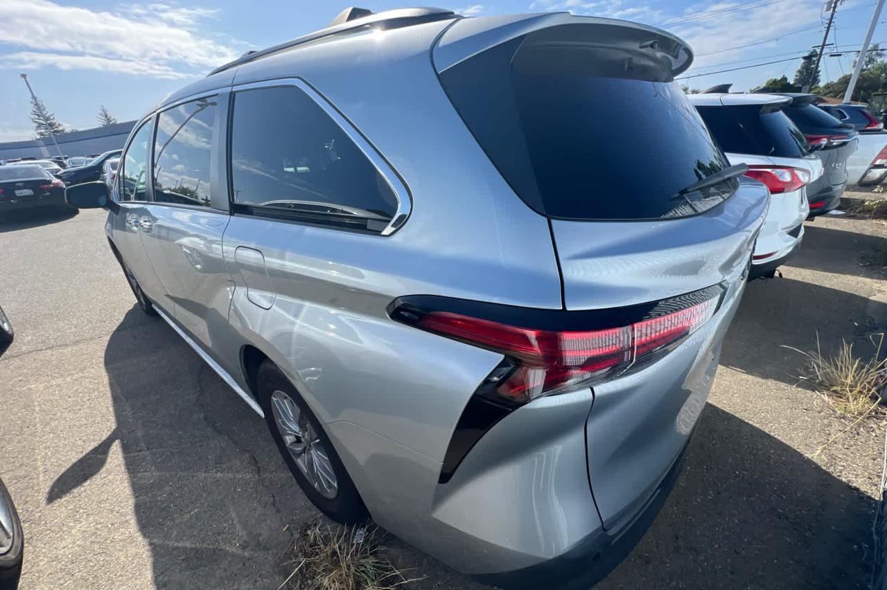 2022 Toyota Sienna XLE Roseville CA