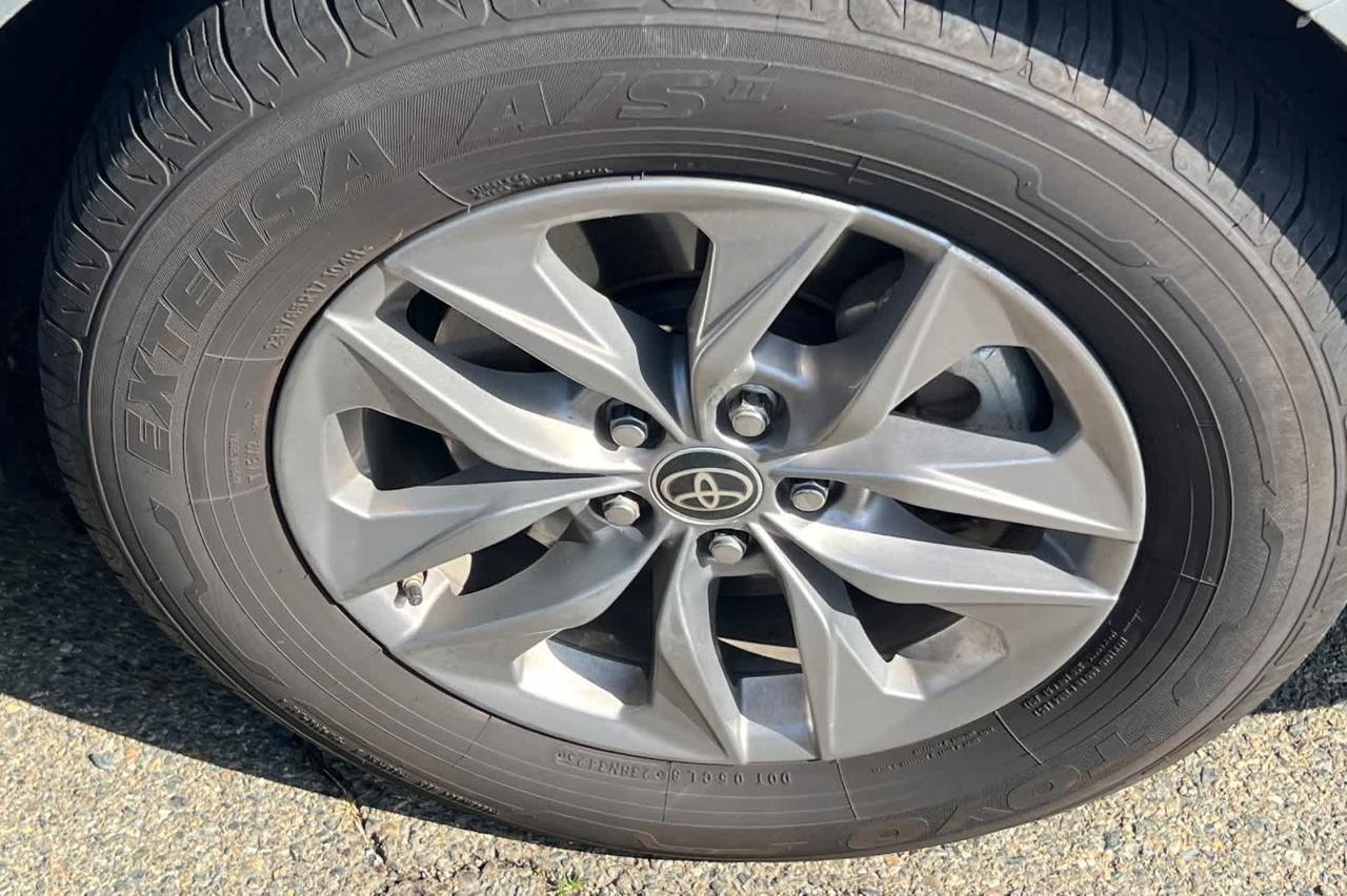 2022 Toyota Sienna XLE Roseville CA